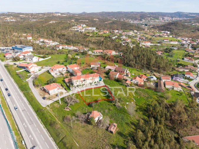 Terreno para Venda em Colmeias e Memória Foto 3