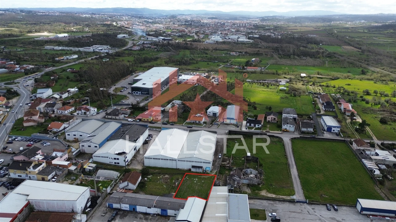 Terreno para Venda em Regueira de Pontes Foto 1