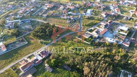 Terreno para Venda em Monte Redondo e Carreira