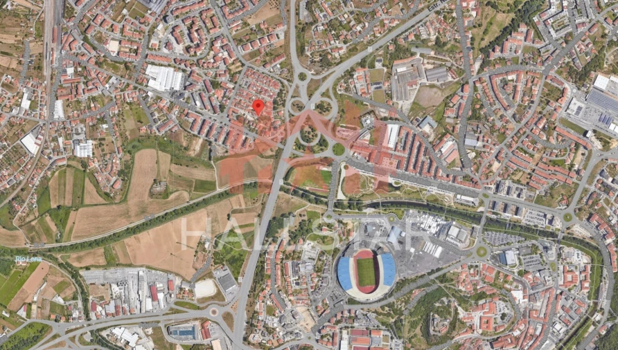 Moradia T6 para Venda em Marrazes e Barosa Planta 3