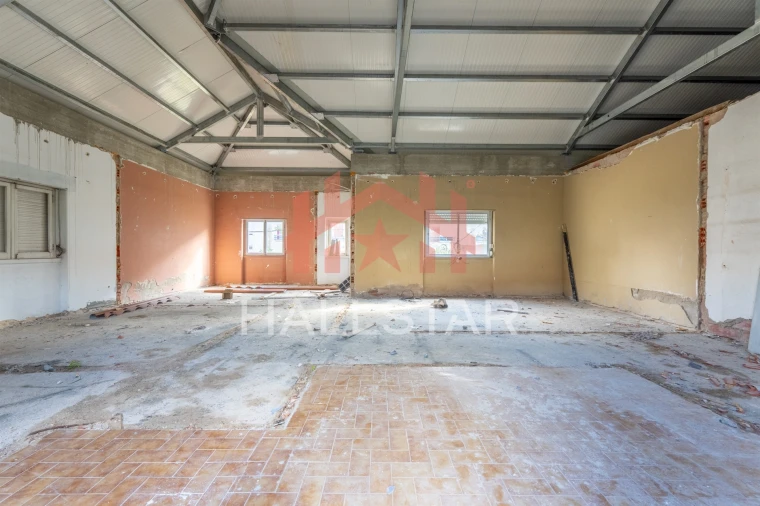Moradia T6 para Venda em Marrazes e Barosa Foto 9