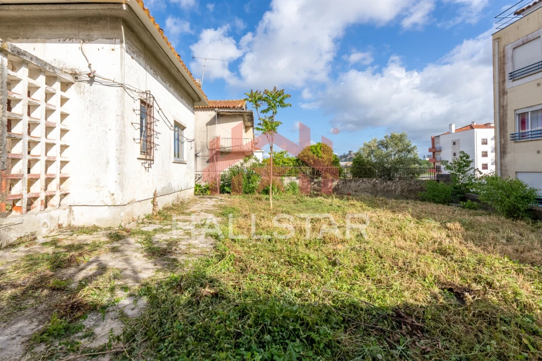 Moradia T6 para Venda em Marrazes e Barosa Foto 4