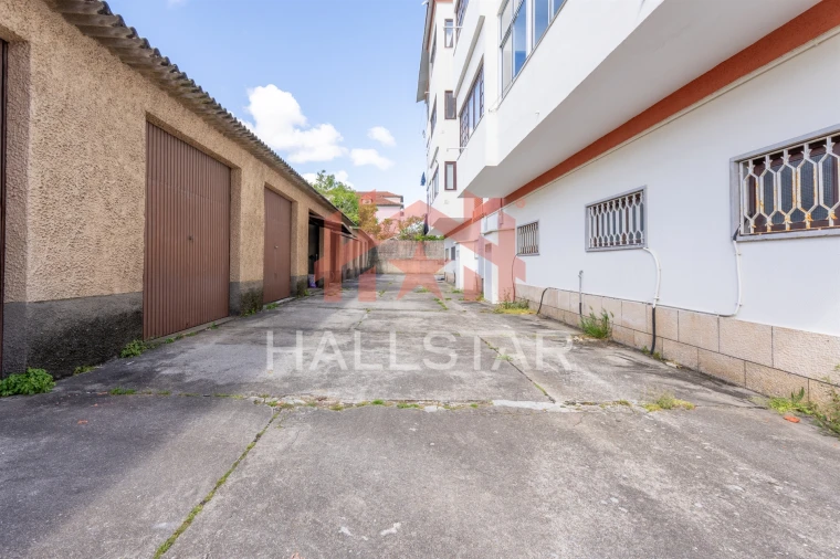 Garagem para Venda em Leiria, Pousos, Barreira e Cortes Foto 6
