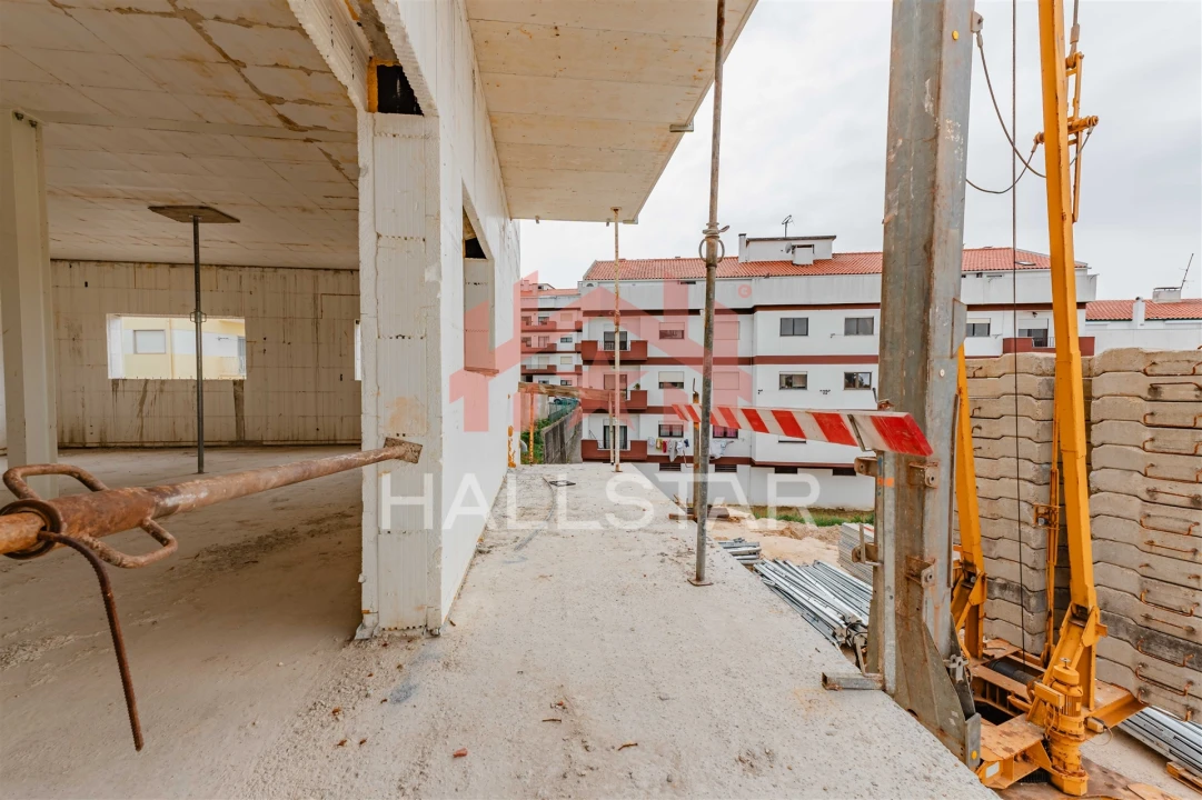 Apartamento T1 para Venda em Leiria, Pousos, Barreira e Cortes Foto 14