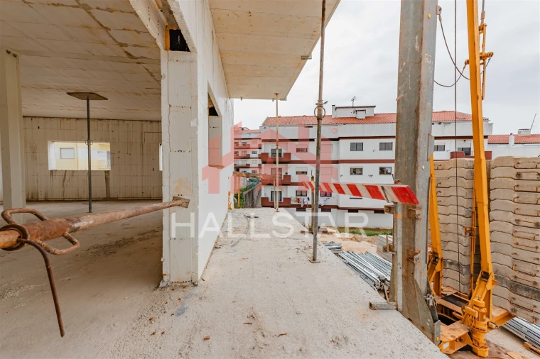 Apartamento T1 para Venda em Leiria, Pousos, Barreira e Cortes Foto 14