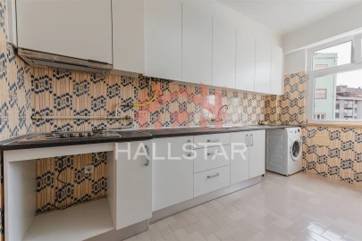 Apartamento T2 para Venda em Leiria, Pousos, Barreira e Cortes
