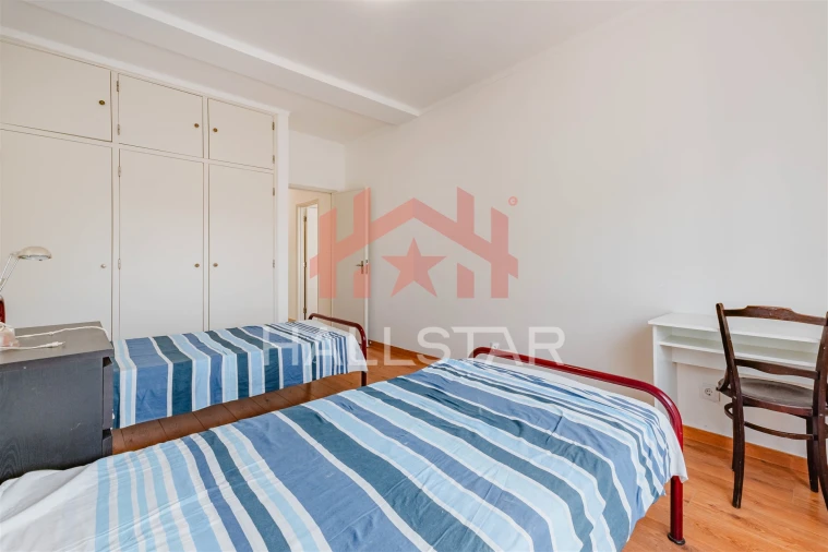 Apartamento T2 para Venda em Leiria, Pousos, Barreira e Cortes Foto 11