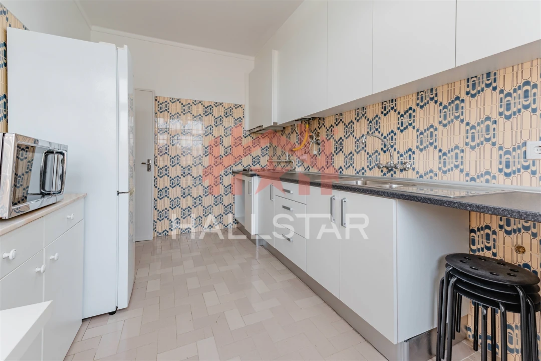 Apartamento T2 para Venda em Leiria, Pousos, Barreira e Cortes Foto 3