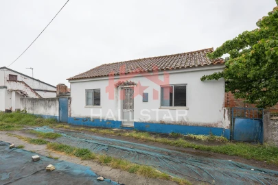 Moradia T2 para Venda em Marinha Grande