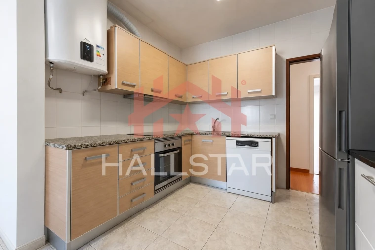 Apartamento T3 para Venda em Marinha Grande Foto 6