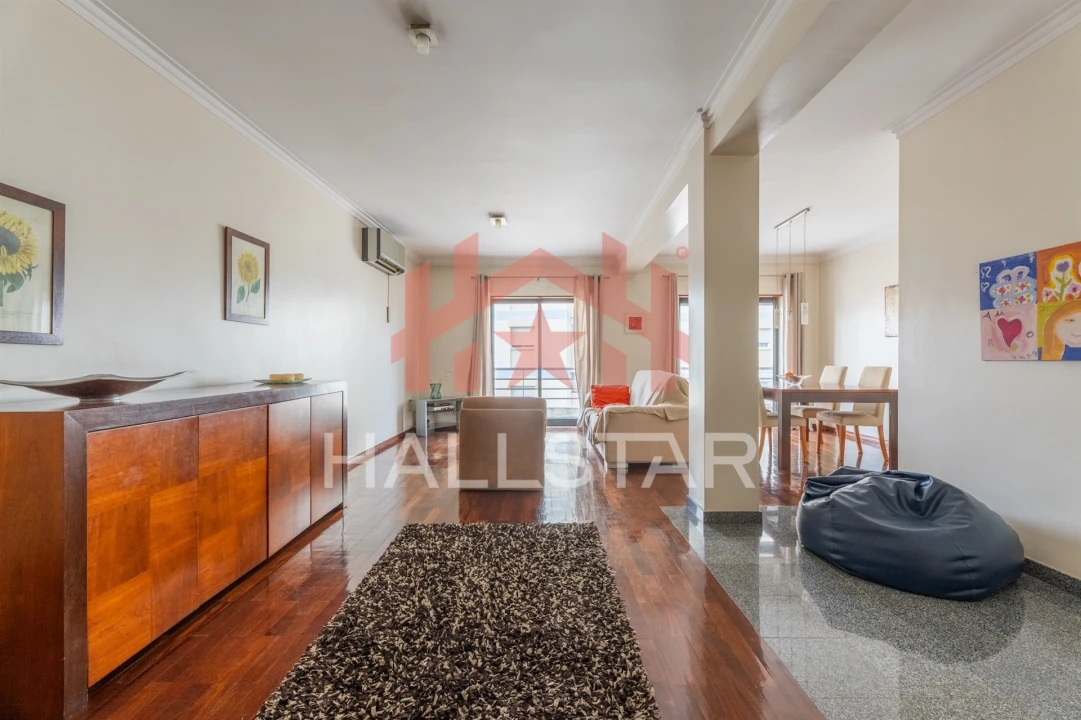 Apartamento T3 para Venda em Leiria, Pousos, Barreira e Cortes Foto 1