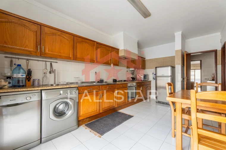 Apartamento T3 para Venda em Leiria, Pousos, Barreira e Cortes Foto 12