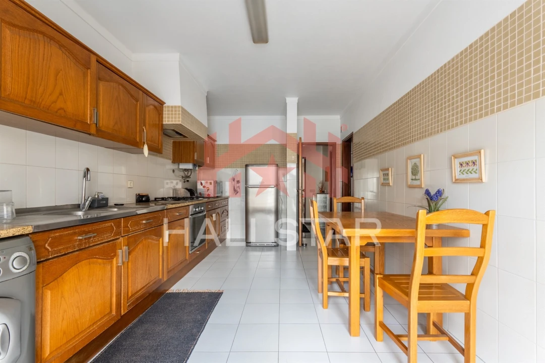 Apartamento T3 para Venda em Leiria, Pousos, Barreira e Cortes Foto 13