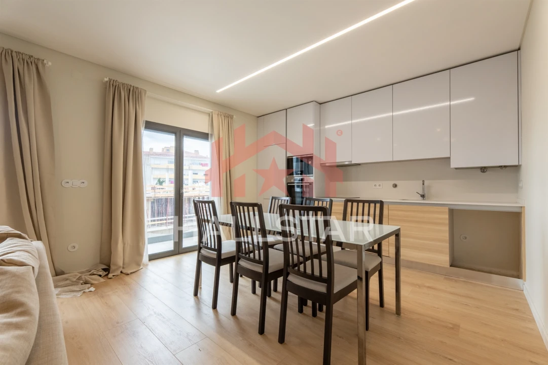 Apartamento T1 para Venda em Leiria, Pousos, Barreira e Cortes Foto 4