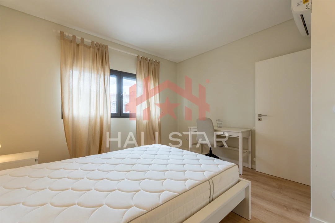 Apartamento T1 para Venda em Leiria, Pousos, Barreira e Cortes Foto 9