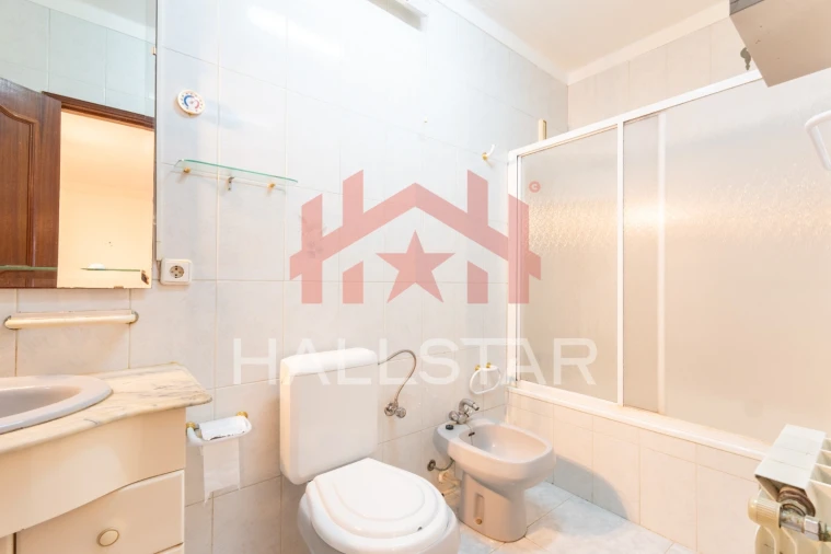 Apartamento T3 para Venda em Nazare Foto 7