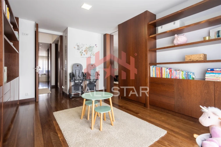 Apartamento T4 para Venda em Leiria, Pousos, Barreira e Cortes Foto 7