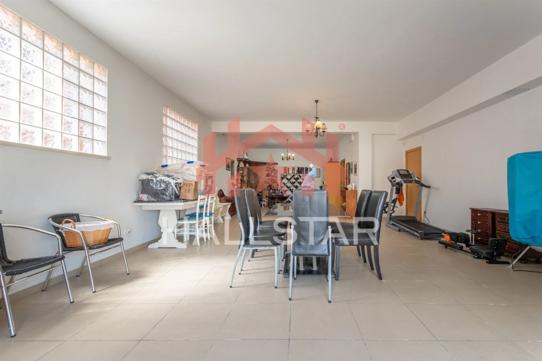 Moradia T4 para Venda em Leiria, Pousos, Barreira e Cortes Foto 25