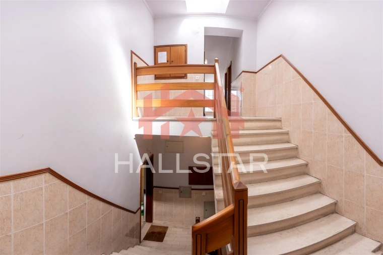 Apartamento T4 para Venda em Leiria, Pousos, Barreira e Cortes Foto 13