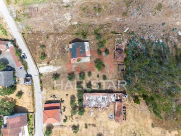 Moradia T2 para Venda em Rio de Couros e Casal dos Bernardos