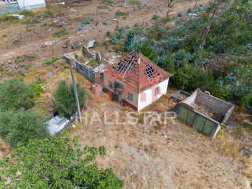 Moradia T2 para Venda em Rio de Couros e Casal dos Bernardos