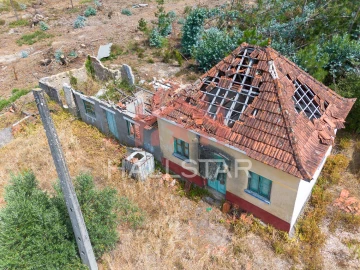 Moradia T2 para Venda em Rio de Couros e Casal dos Bernardos