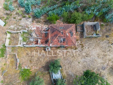 Moradia T2 para Venda em Rio de Couros e Casal dos Bernardos