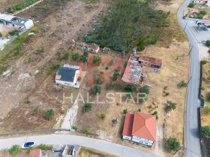 Moradia T2 para Venda em Rio de Couros e Casal dos Bernardos Foto 3