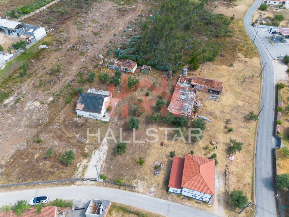 Moradia T2 para Venda em Rio de Couros e Casal dos Bernardos Foto 3