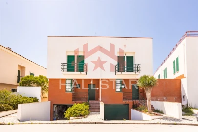 Apartamento T4 para Venda em Pataias e Martingança
