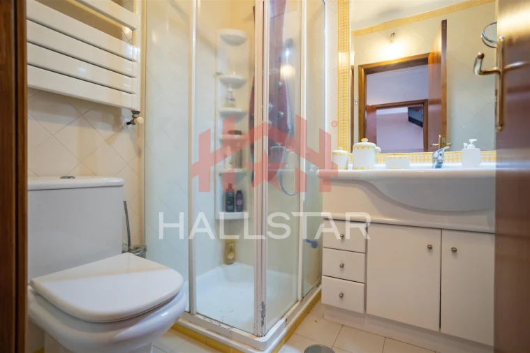 Apartamento T4 para Venda em Pataias e Martingança Foto 12