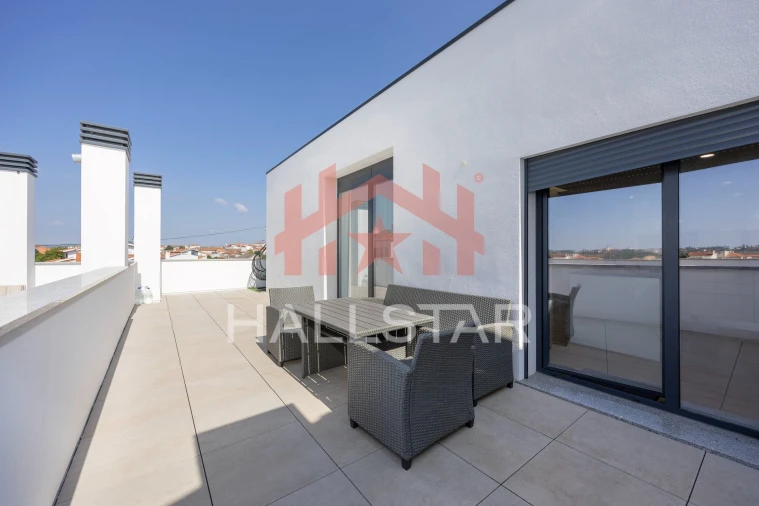 Apartamento T2 para Venda em Leiria, Pousos, Barreira e Cortes Foto 32