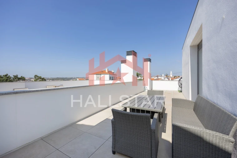 Apartamento T2 para Venda em Leiria, Pousos, Barreira e Cortes Foto 31