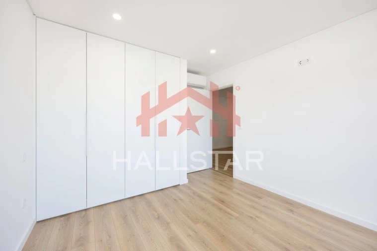 Apartamento T2 para Venda em Leiria, Pousos, Barreira e Cortes Foto 19