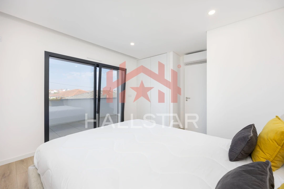 Apartamento T2 para Venda em Leiria, Pousos, Barreira e Cortes Foto 24