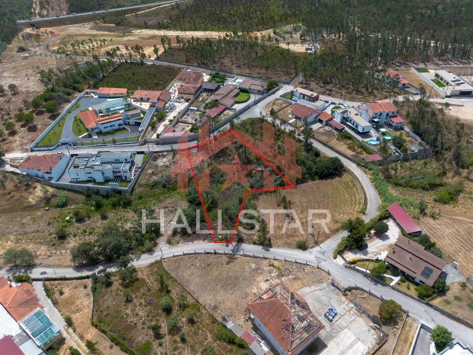 Terreno para Venda em Marrazes e Barosa Foto 1