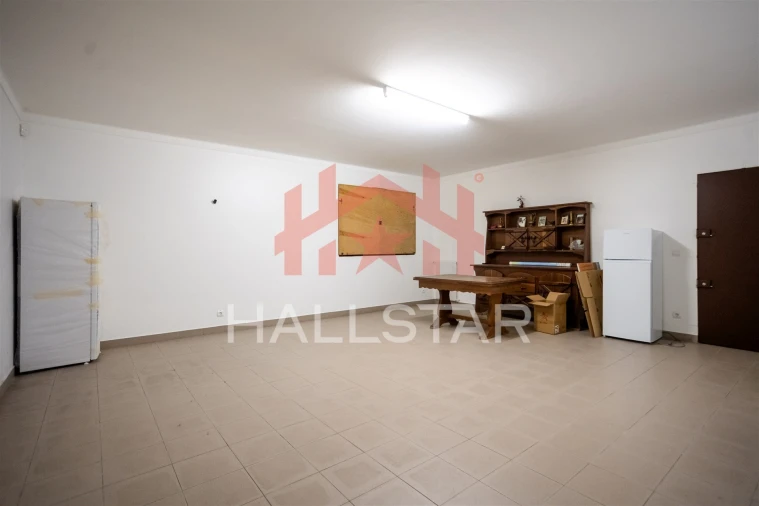 Moradia T8 para Venda em Leiria, Pousos, Barreira e Cortes Foto 41
