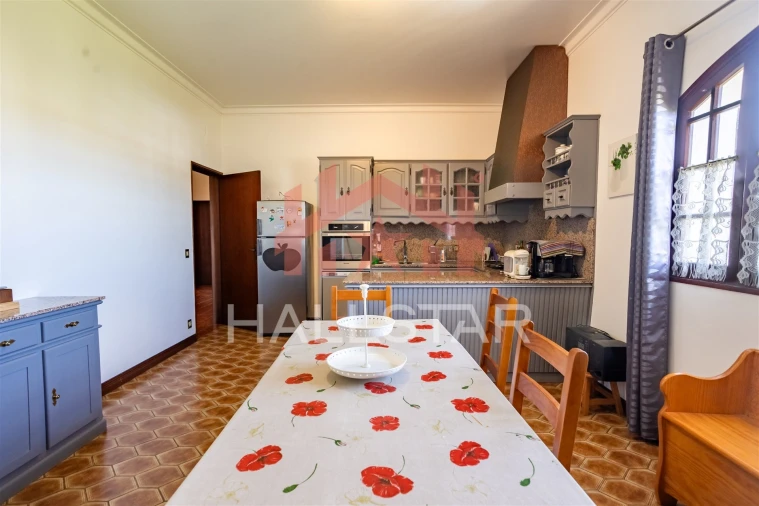 Moradia T8 para Venda em Leiria, Pousos, Barreira e Cortes Foto 11