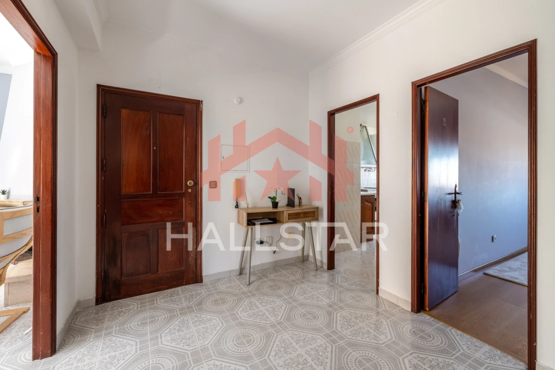Apartamento T3 para Venda em Fatima Foto 5