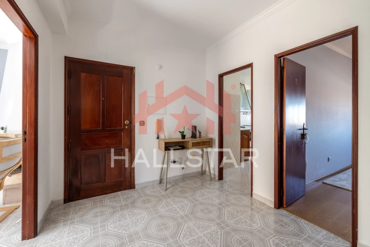 Apartamento T3 para Venda em Fatima Foto 5