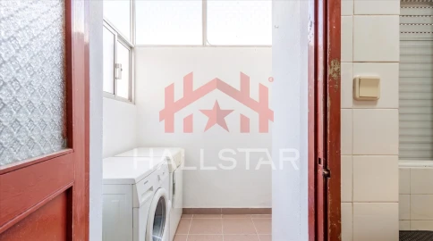 Apartamento T2 para Arrendamento em Marinha Grande