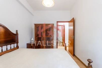 Apartamento T2 para Arrendamento em Marinha Grande