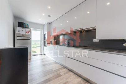 Apartamento T3 para Venda em Marrazes e Barosa