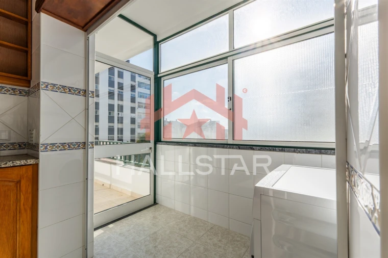 Apartamento T1 para Venda em Marrazes e Barosa Foto 5