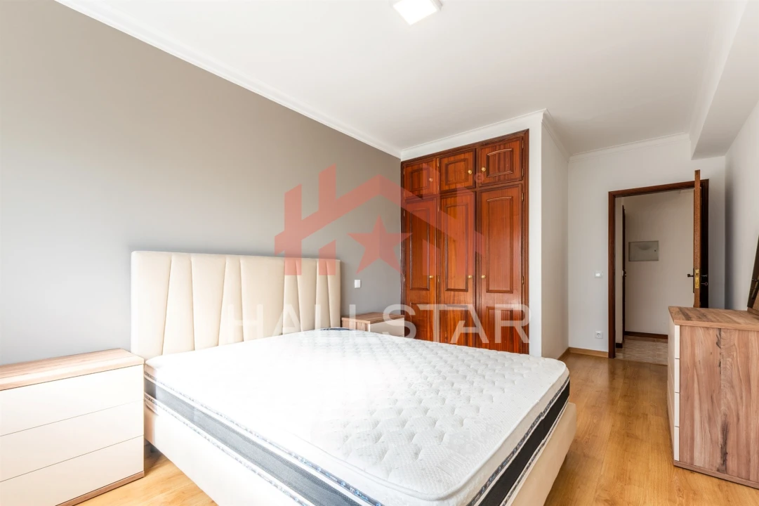 Apartamento T1 para Venda em Marrazes e Barosa Foto 17