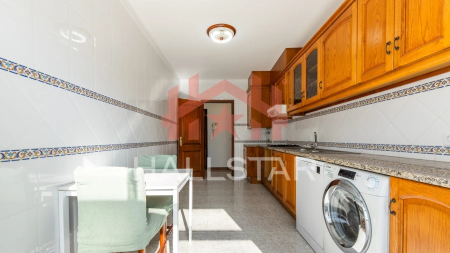 Apartamento T1 para Venda em Marrazes e Barosa