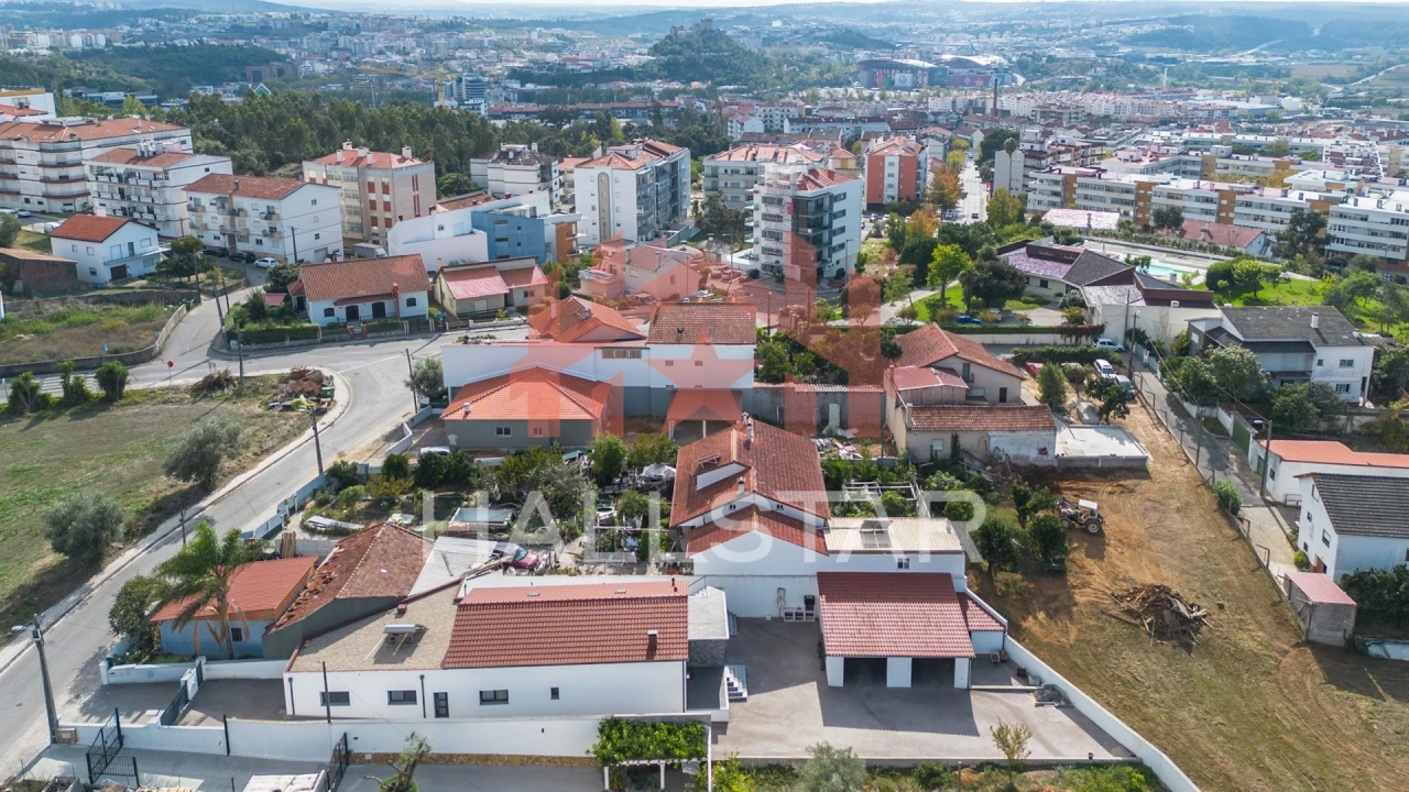 Moradia T4 para Venda em Marrazes e Barosa Foto 51