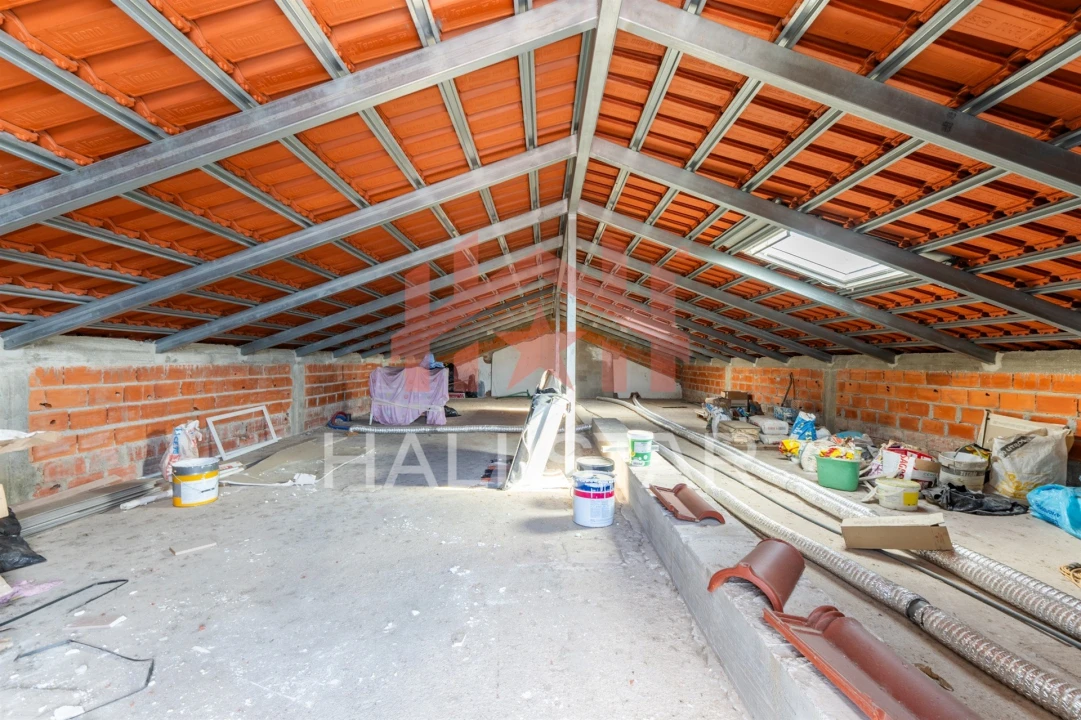 Moradia T4 para Venda em Marrazes e Barosa Foto 58