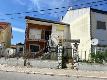 Moradia T3 para Venda em Alcochete