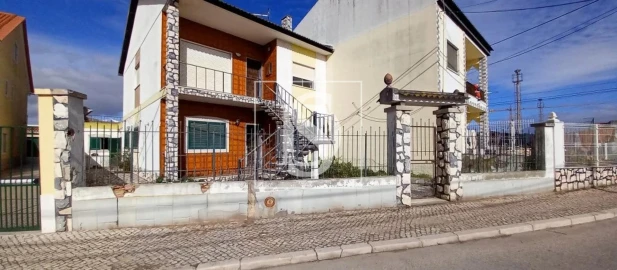 Moradia T3 para Venda em Alcochete